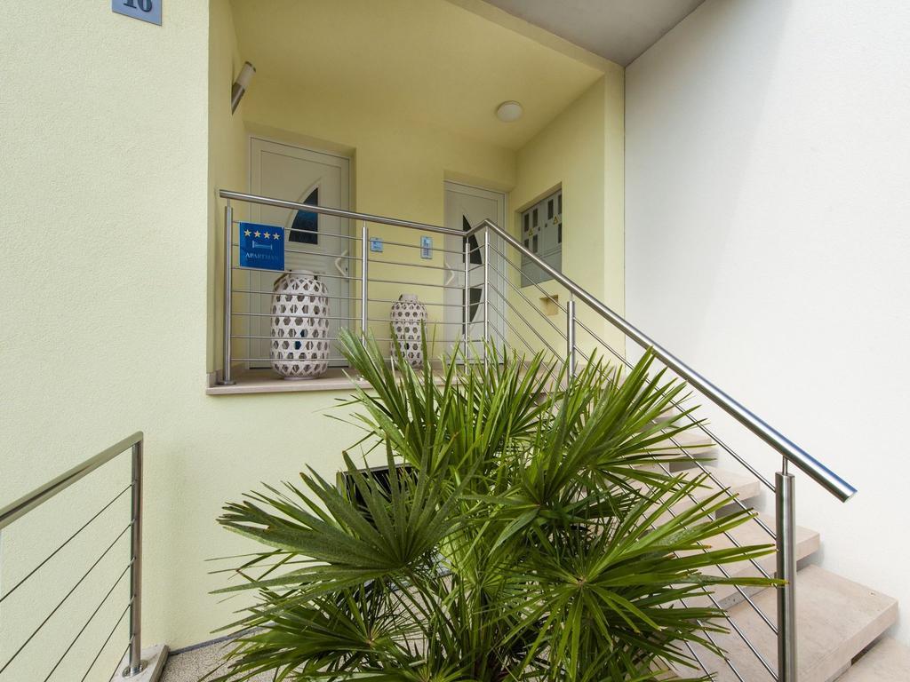 Apartments Anamar Rovinj Exterior foto