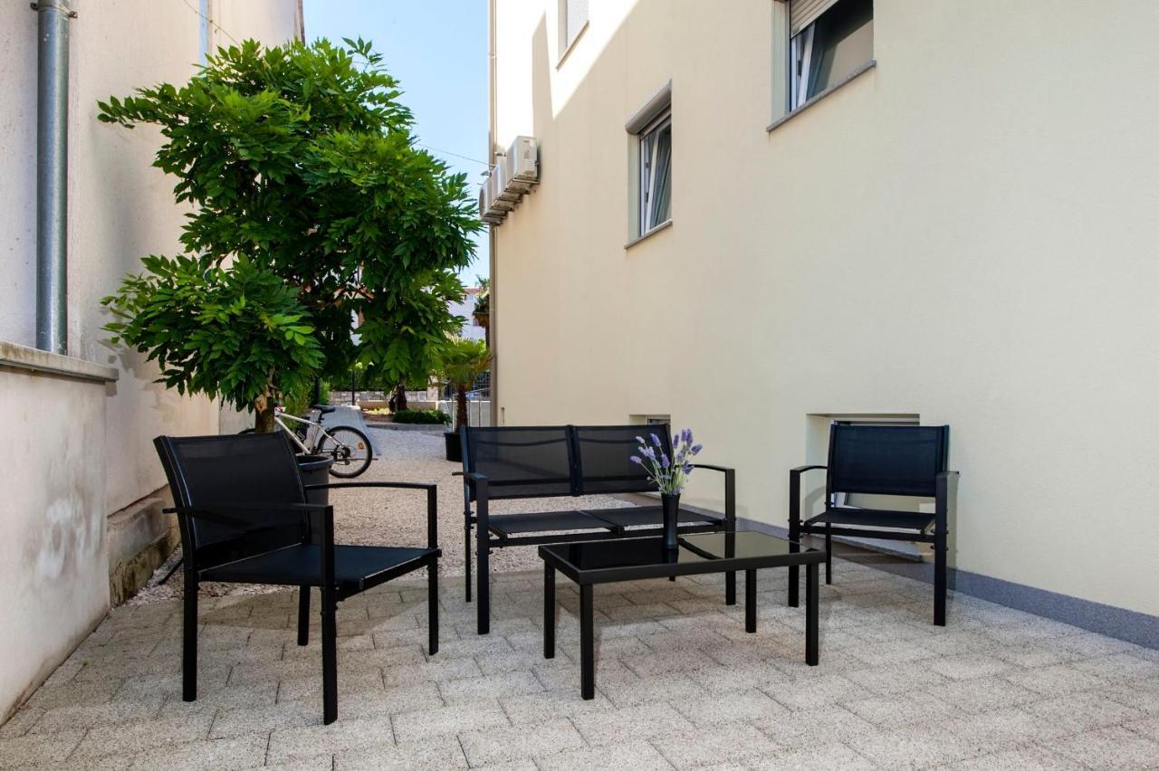 Apartments Anamar Rovinj Exterior foto
