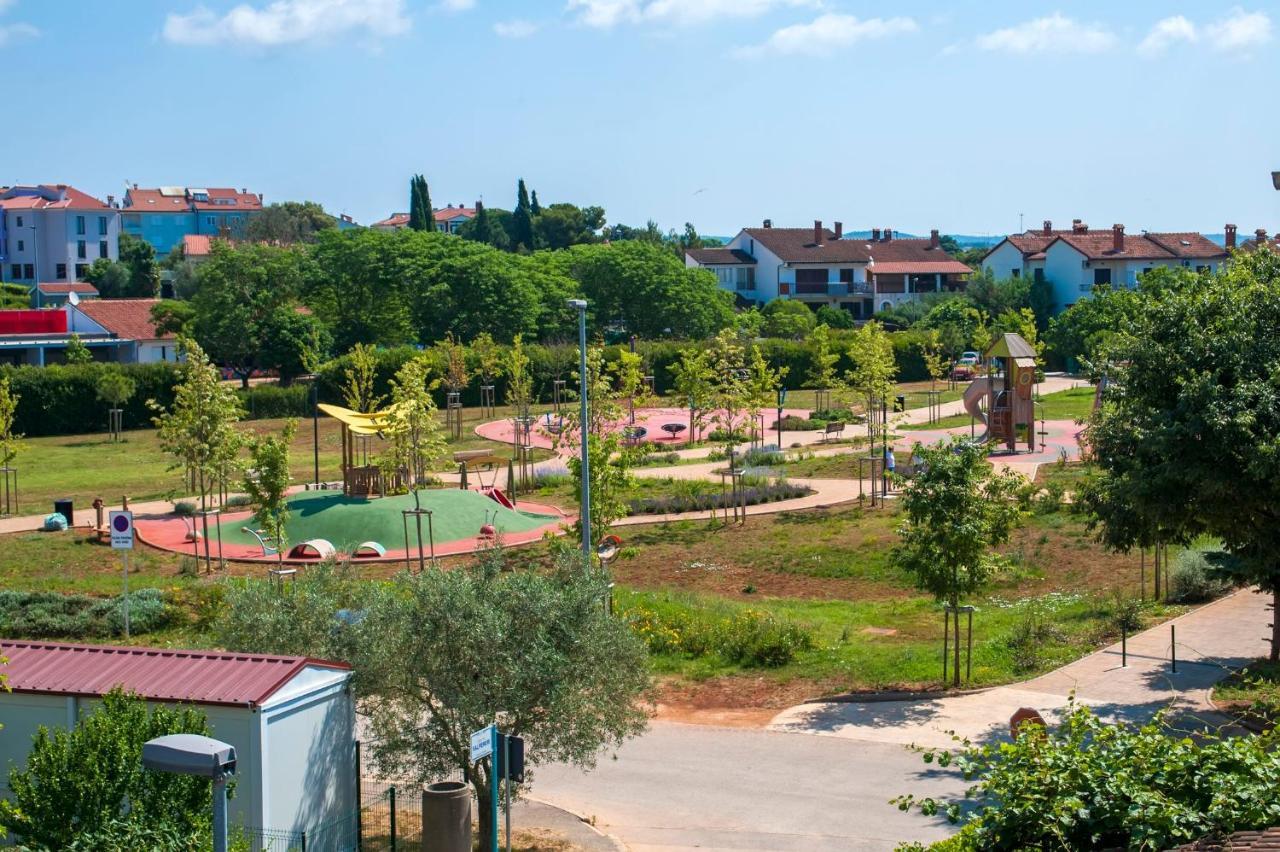 Apartments Anamar Rovinj Exterior foto